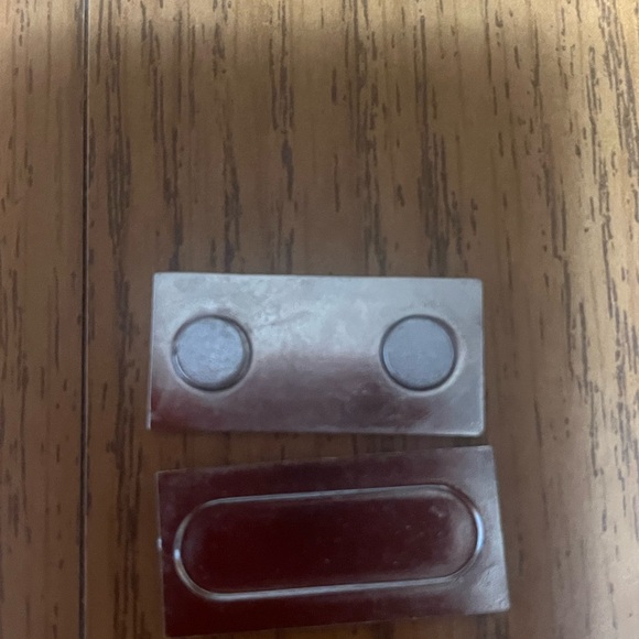 Coach Red and Silver Logo Tag badge ❤️🧨 - Picture 4 of 4